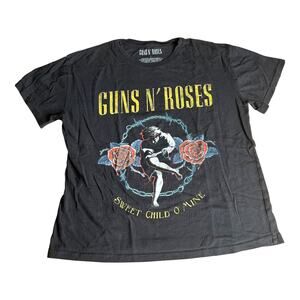 Guns n Roses Sweet Child of Mine Womens Size Large Short Boxy Fit Black T Shirt